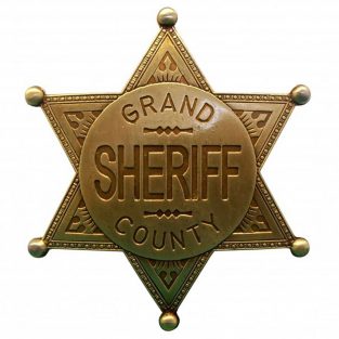 Placa-de-sheriff-Grand-County.-Ref.-113L.-DENIX.