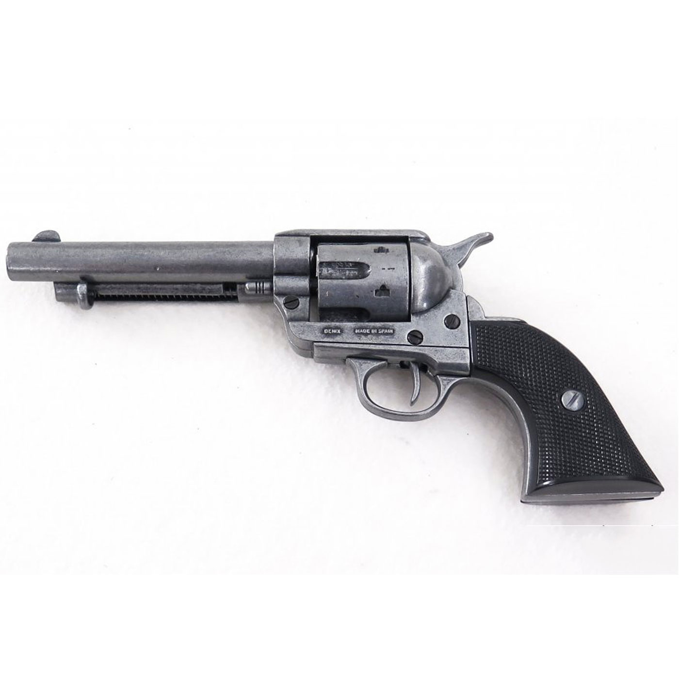 Revolver-cal.-45-Peacemaker-5½,-USA-1873.-Ref.-1108-G.-DENIX-(2)