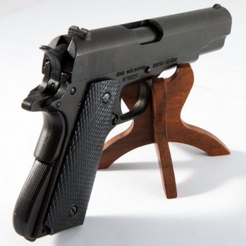 Pistola automática 45 M1911 A1 Fabricada por Colt USA DENIX Cachas Plástico Negro REf 1312